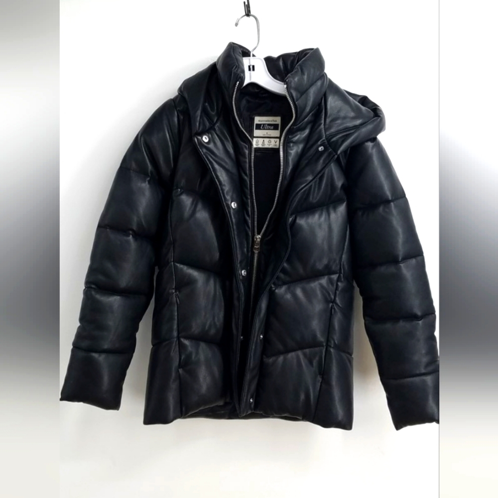 Abercrombie & Fitch Women's Ultra Mid Length Vegan Leather Puffer Coat Size S